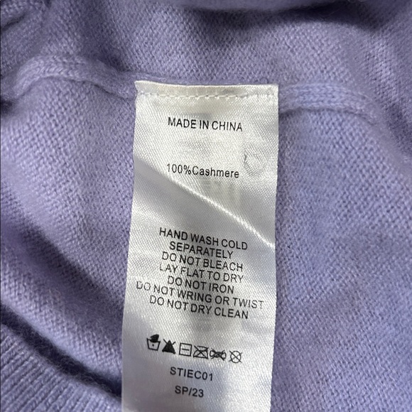 Quince Soft Lilac cashmere Crewneck Sweater XS - Picture 3 of 3